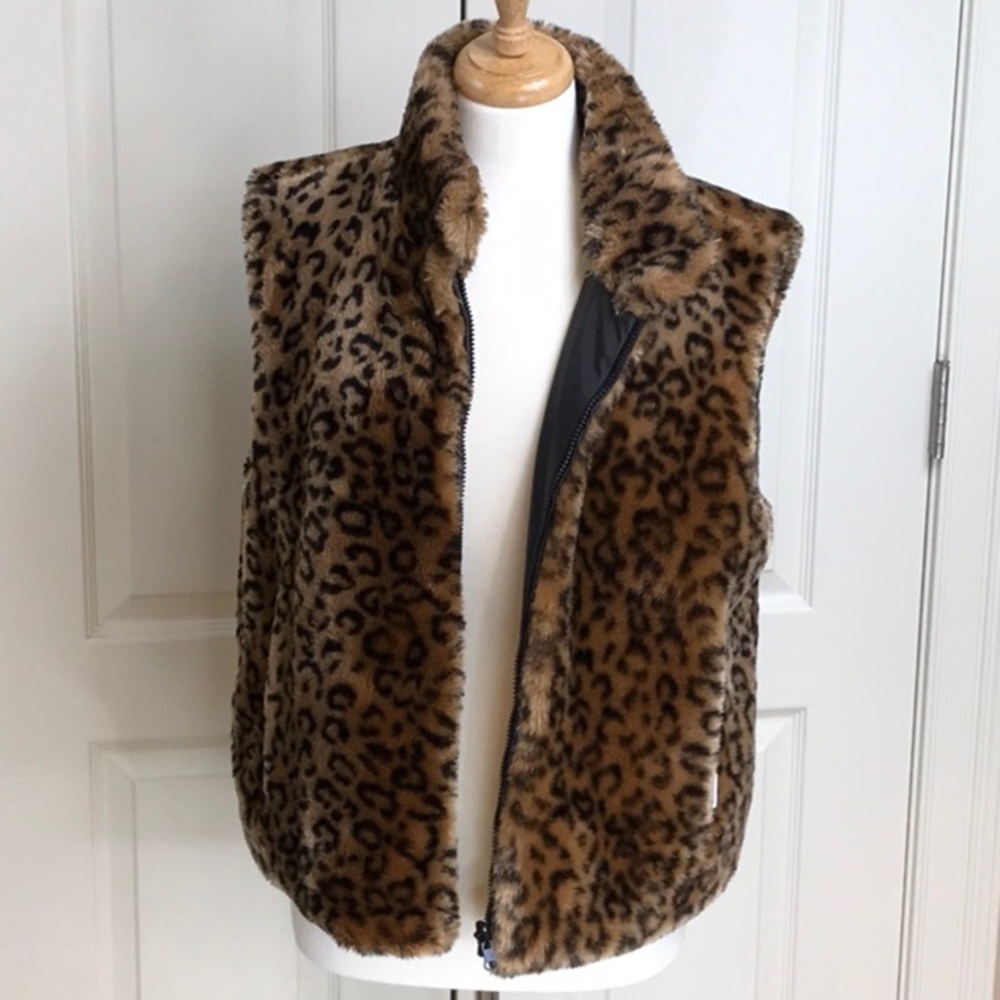 Faux fur reversible animal print vest